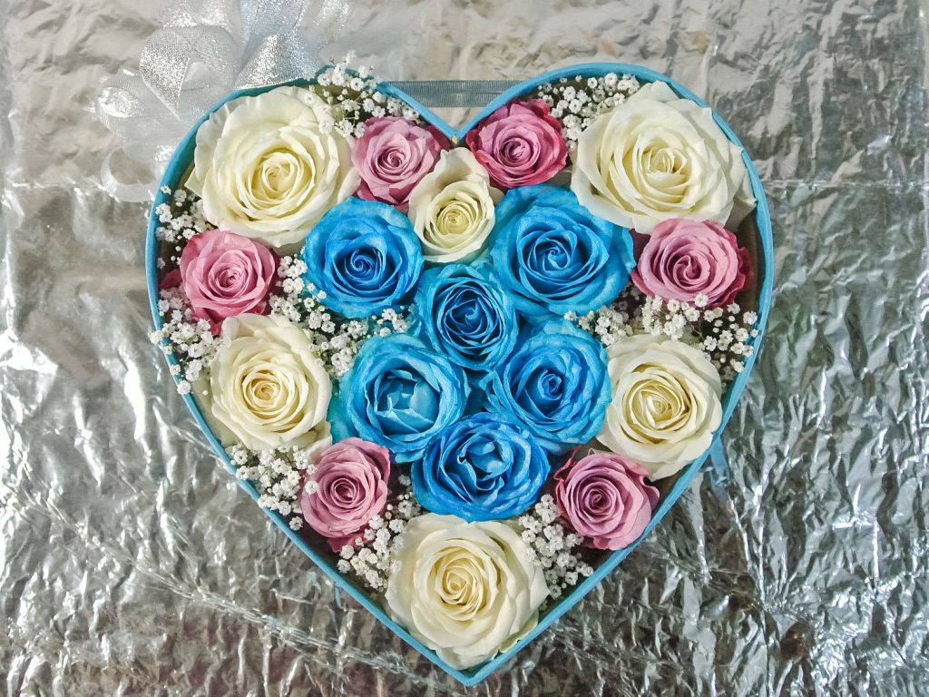HEART SHAPE ROSES