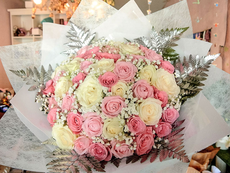 pink-mix-roses-bali-bouquet